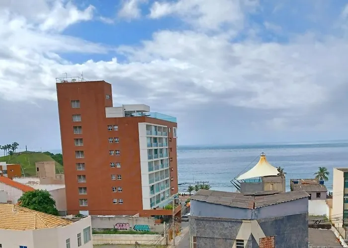 Apartamento Encantador Na Barra Com Vista Pro Mar!